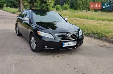 Седан Toyota Camry 2008 в Житомирі