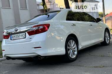 Седан Toyota Camry 2012 в Кам'янському