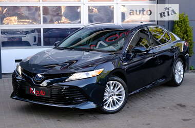 Седан Toyota Camry 2020 в Одессе