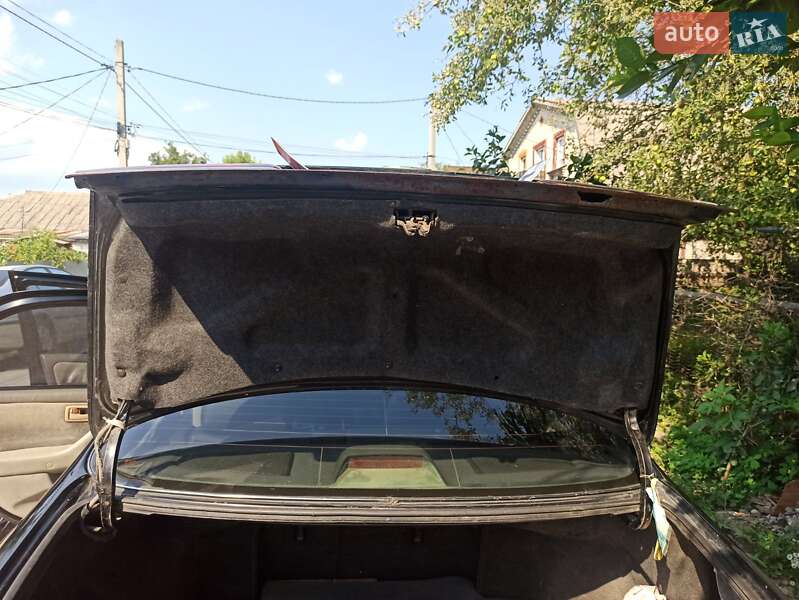 Седан Toyota Camry 1998 в Броварах