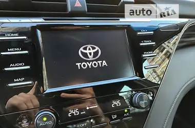 Toyota Camry 2020