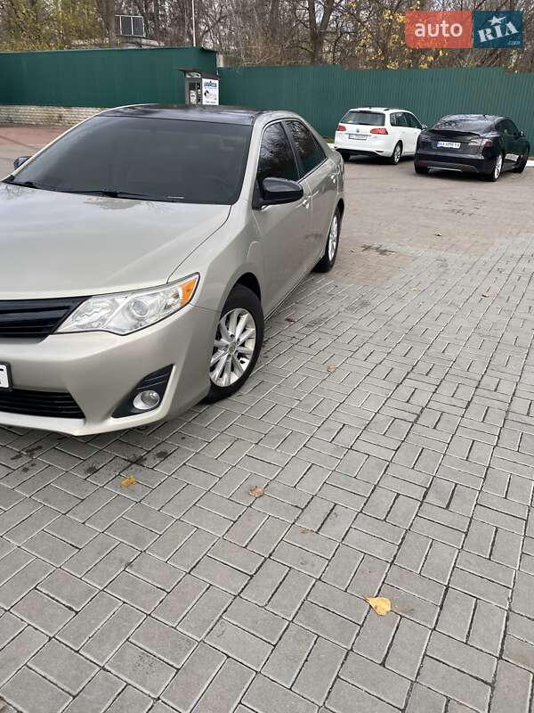 Toyota Camry 2013