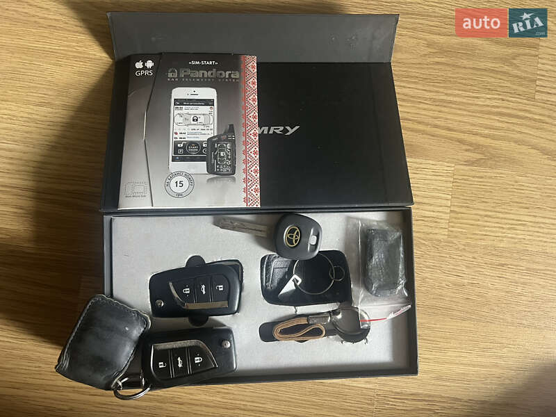 Седан Toyota Camry 2017 в Житомире