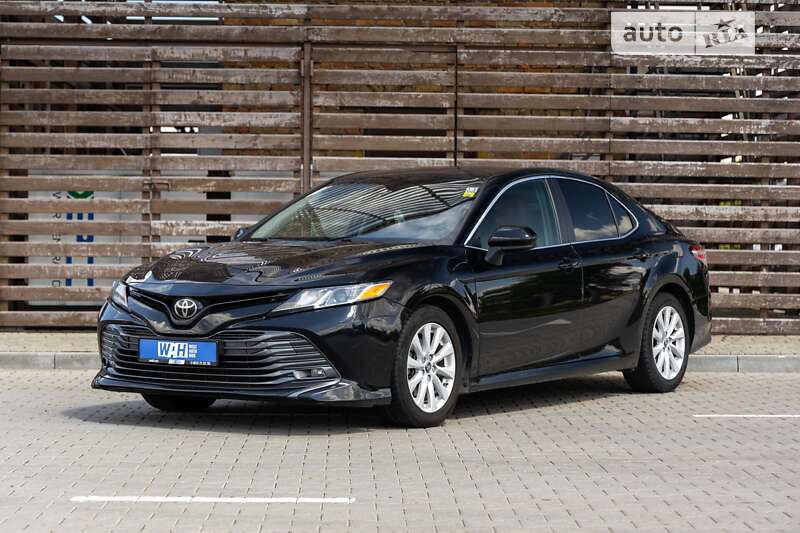 Toyota Camry 2017