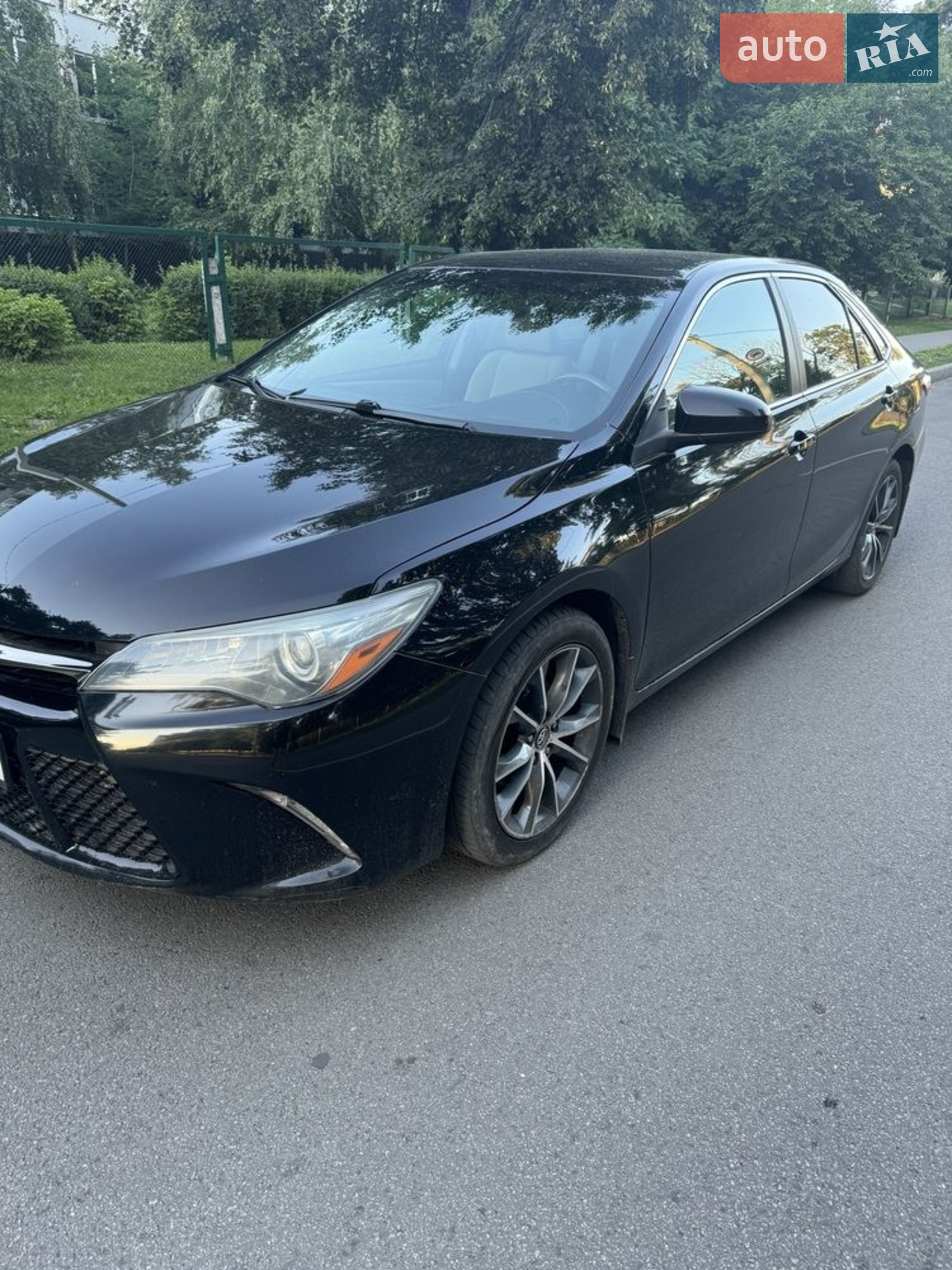 2015 Toyota Camry - мініатюра 2