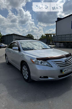 Седан Toyota Camry 2008 в Житомирі