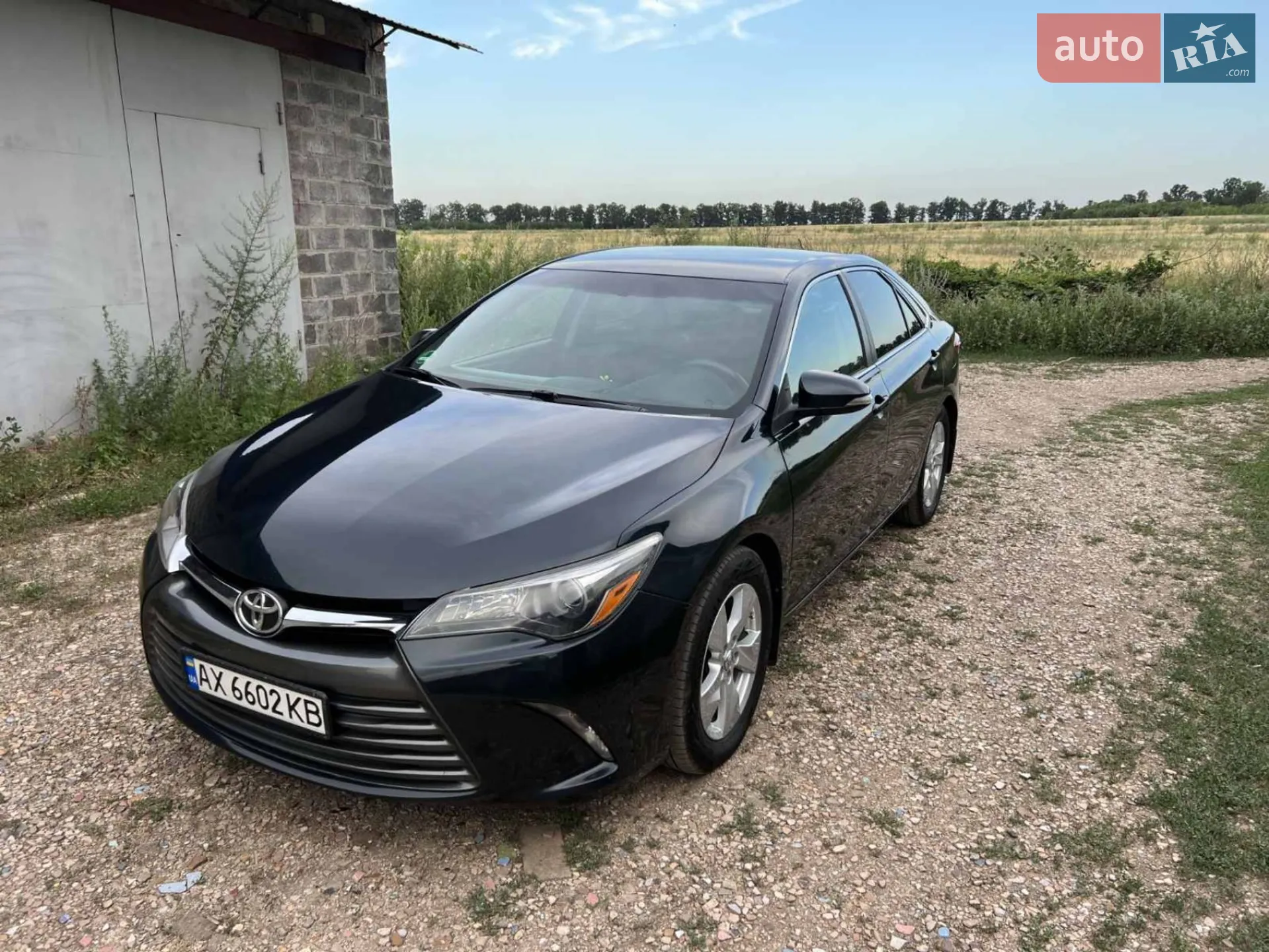 2014 Toyota Camry - мініатюра 2