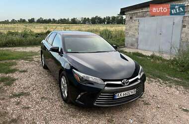 Седан Toyota Camry 2014 в Харкові