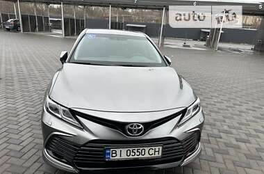 Седан Toyota Camry 2021 в Полтаве