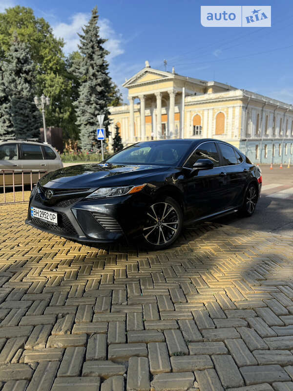 Седан Toyota Camry 2018 в Одесі