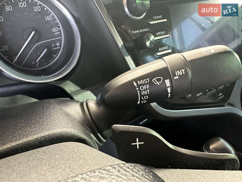 Седан Toyota Camry 2019 в Одесі