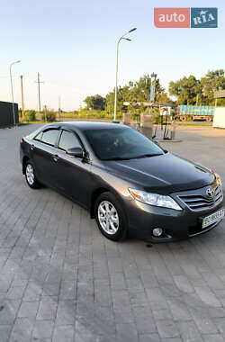 Седан Toyota Camry 2011 в Козове