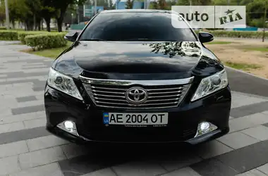 Toyota Camry 2013