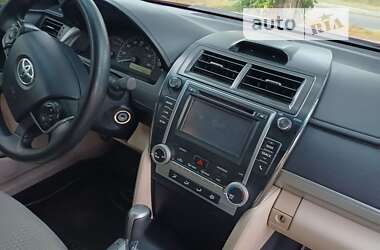 Седан Toyota Camry 2014 в Александрие