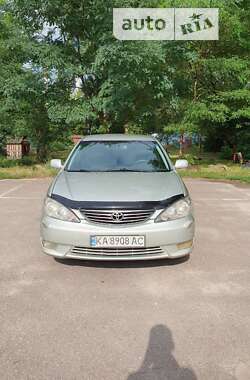 Седан Toyota Camry 2005 в Києві