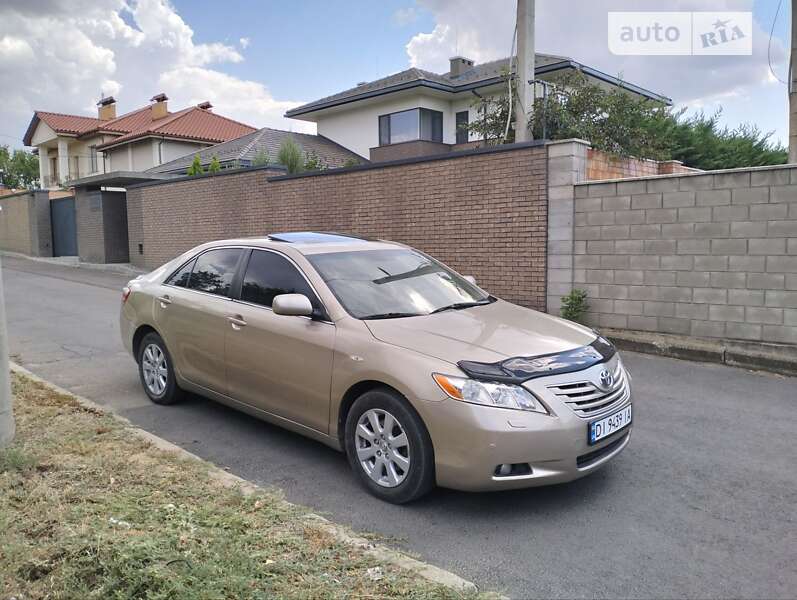 Седан Toyota Camry 2008 в Миколаєві