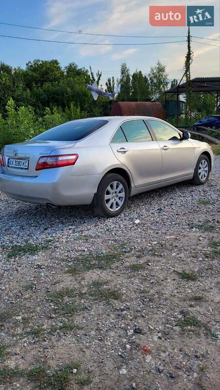 Седан Toyota Camry 2008 в Харкові