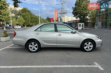 Седан Toyota Camry 2001 в Одессе