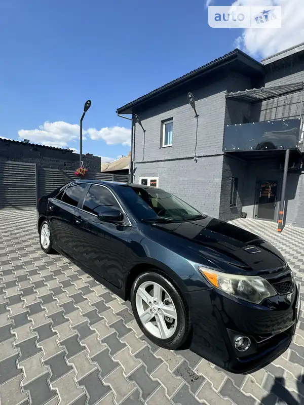Toyota Camry