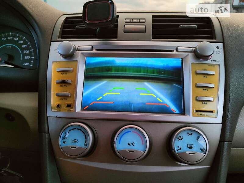 Седан Toyota Camry 2009 в Києві