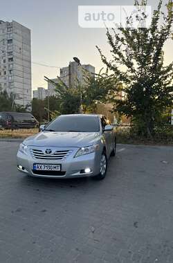 Седан Toyota Camry 2007 в Харькове