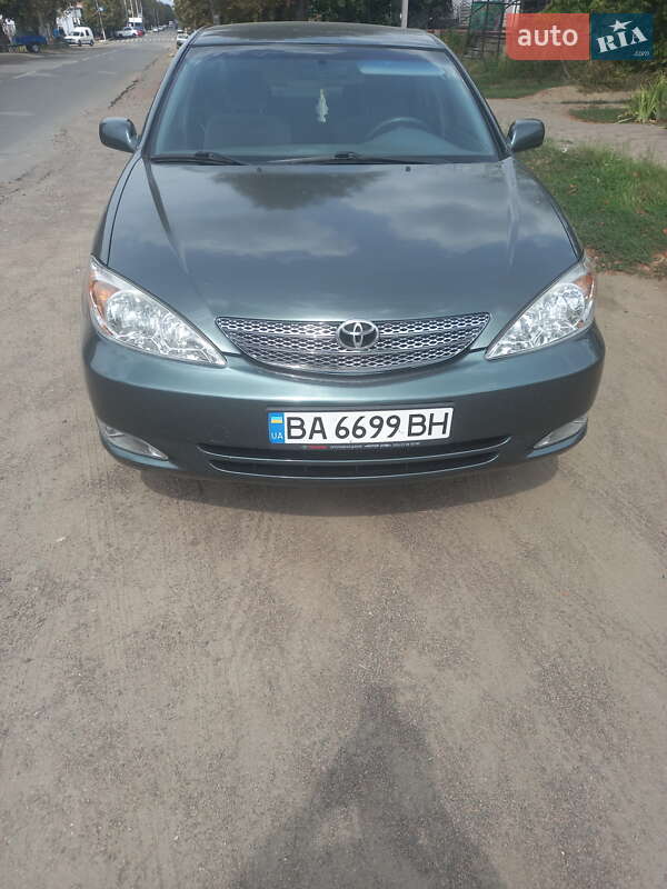 Toyota Camry 2004