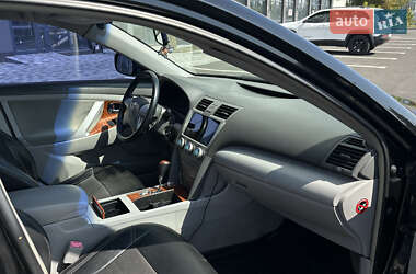 Седан Toyota Camry 2007 в 