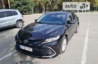 Седан Toyota Camry 2021 в Харкові