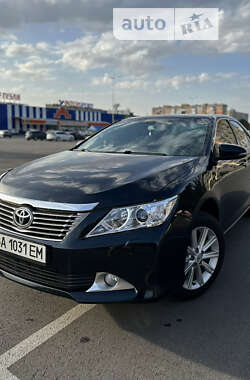 Седан Toyota Camry 2011 в Кропивницькому