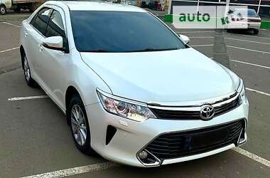 Седан Toyota Camry 2016 в Одессе