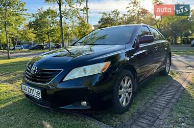 Седан Toyota Camry 2008 в Києві