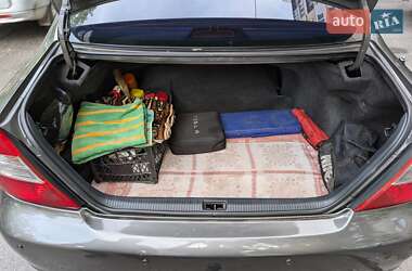 Седан Toyota Camry 2003 в Киеве