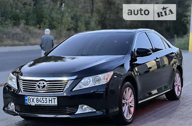 Седан Toyota Camry 2012 в Хмельницькому