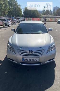 Седан Toyota Camry 2006 в Києві