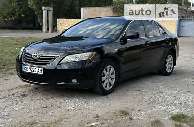 Седан Toyota Camry 2006 в Дніпрі