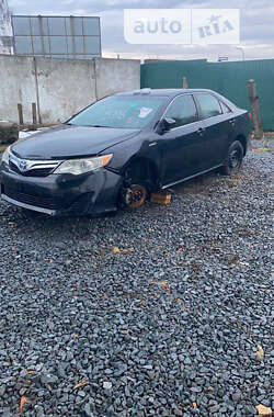 Седан Toyota Camry 2013 в Києві