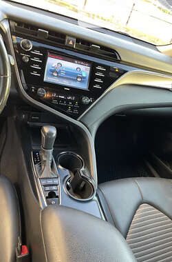 Седан Toyota Camry 2020 в 