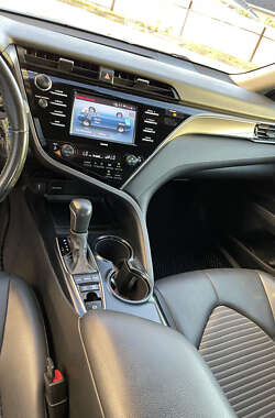 Седан Toyota Camry 2020 в 