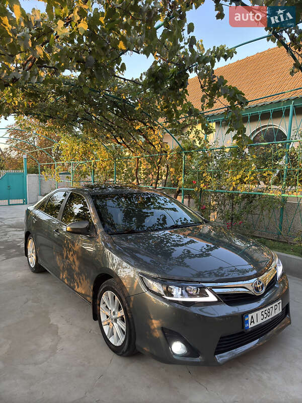 Toyota Camry 2012