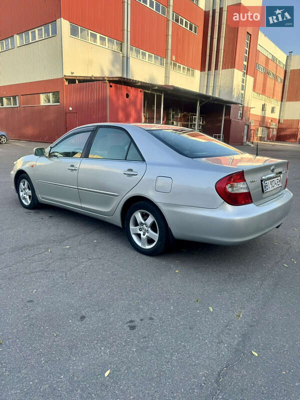 Седан Toyota Camry 2002 в Кременчуці