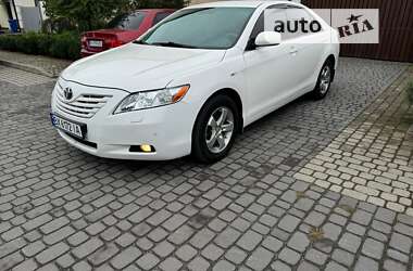 Седан Toyota Camry 2008 в Хмельницькому