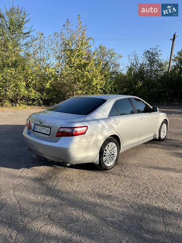 Седан Toyota Camry 2008 в Покрові