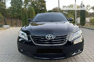 Седан Toyota Camry 2008 в Прилуках