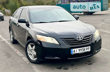 Седан Toyota Camry 2009 в Киеве