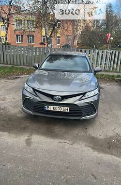 Седан Toyota Camry 2021 в Полтаві