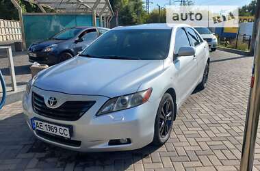 Седан Toyota Camry 2008 в Днепре