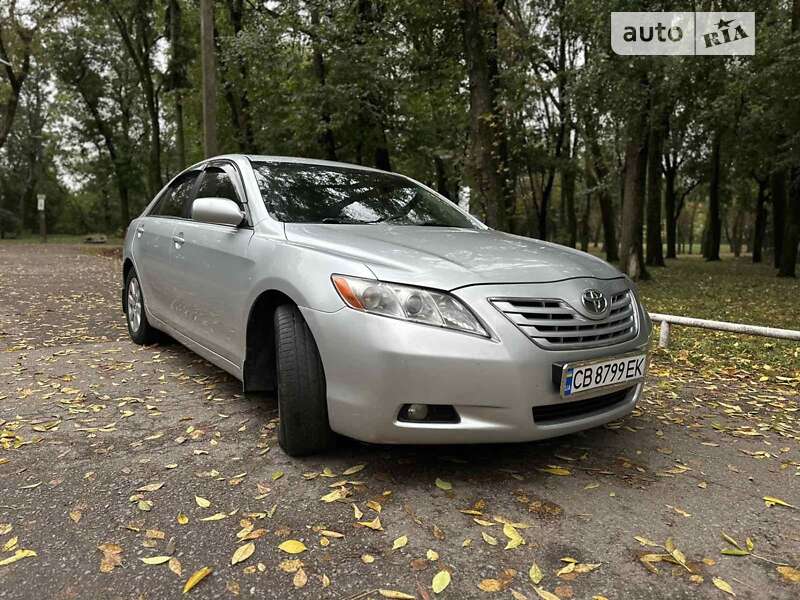 Седан Toyota Camry 2007 в Чернігові