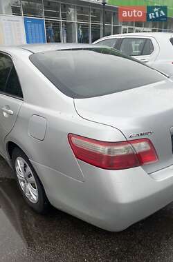 Седан Toyota Camry 2008 в Запорожье