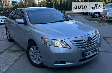 Седан Toyota Camry 2007 в Києві