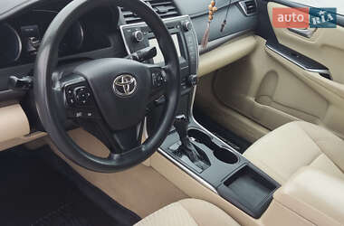 Седан Toyota Camry 2016 в 